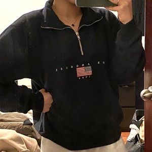 Brandy Melville sweatshirt half zip